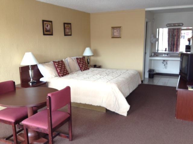 Red Carpet Inn Battleboro Rom bilde