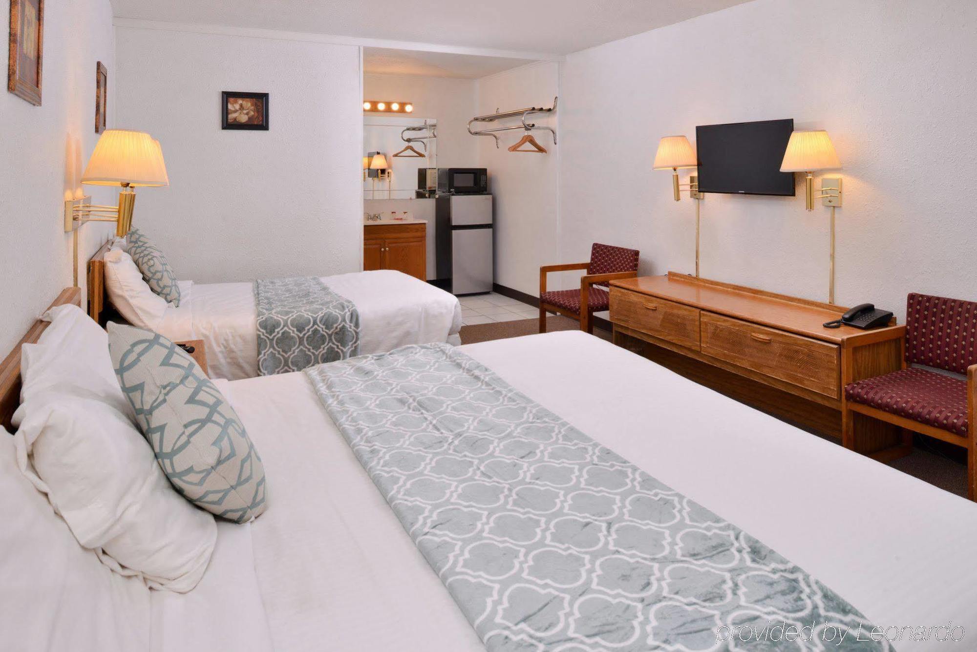 Red Carpet Inn Battleboro Eksteriør bilde