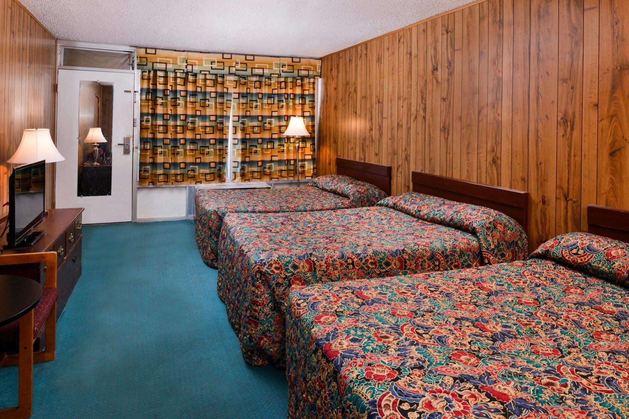 Red Carpet Inn Battleboro Eksteriør bilde